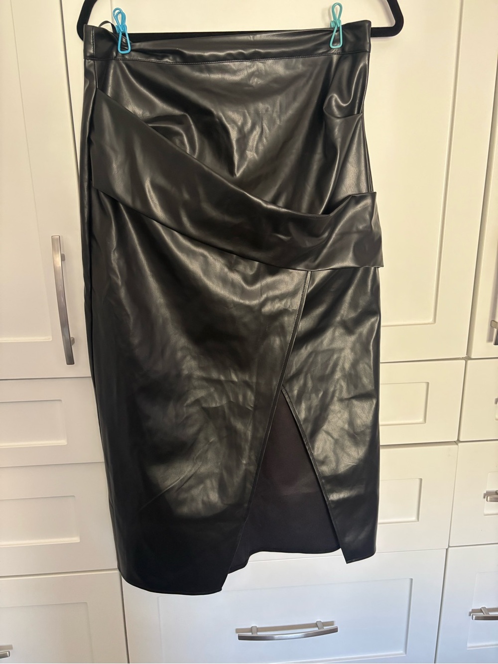 Commense Black Faux Leather Wrap-Detail Pencil Skirt